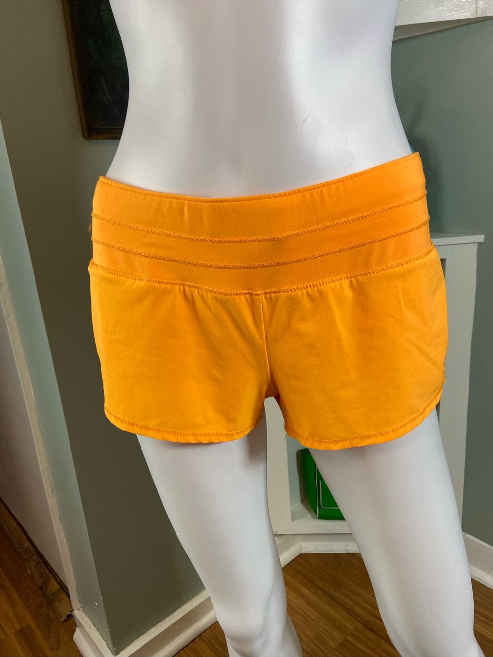Oiselle Mac Rogas Lined Bright Orange Performance Running Shorts Size 4